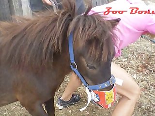 Sweating And Shivering Females In B6. Each Of The